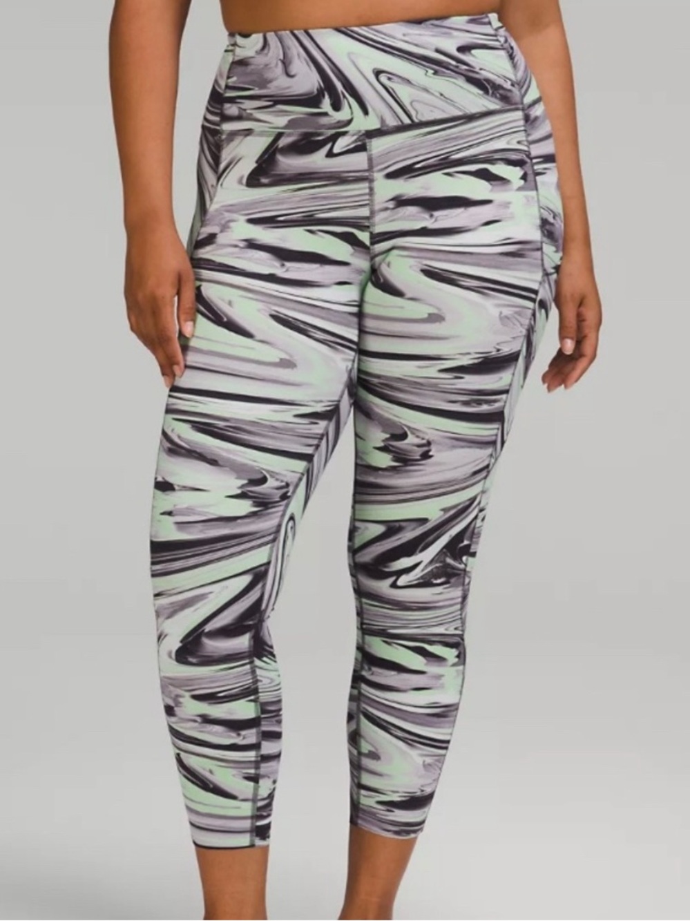 Lululemon High-Waisted Black and Green 25” Leggings